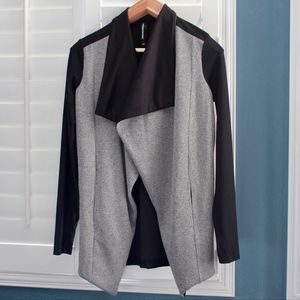 Womens long Mondetta cardigan Medium